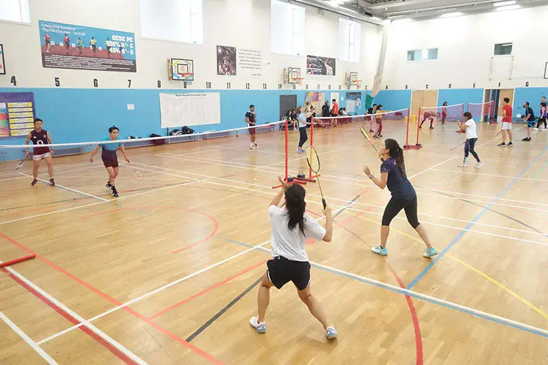 Intermediate badminton sessions in central London